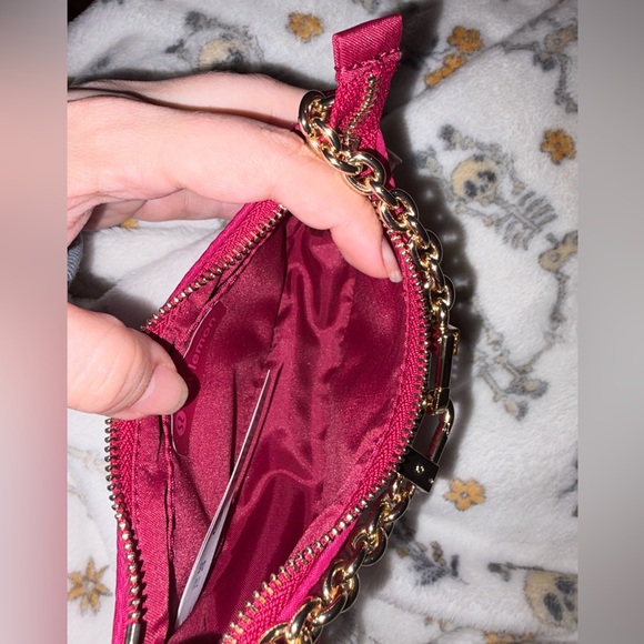 Like new lululemon athletica Pink Chain mini coin pouch Bag - Picture 5 of 6